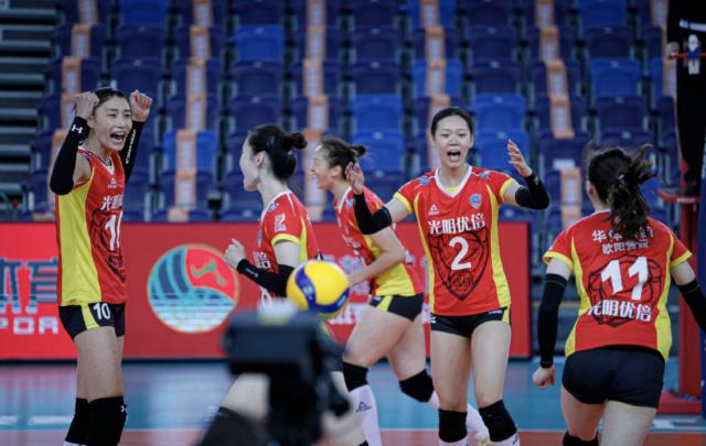 开云官网登录-排超上海女排强势零封辽宁 金软景回归荣膺得分王